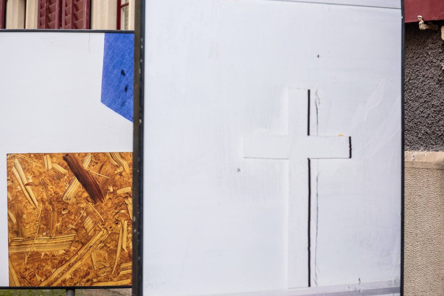 Installation view, Valentin Carron, From A to Bex, TABLEAU, Bahnhof Stadelhofen, Zurich, 2025