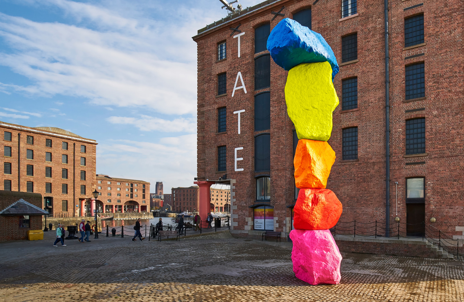 Installation view of sculpture by Ugo Rondinone