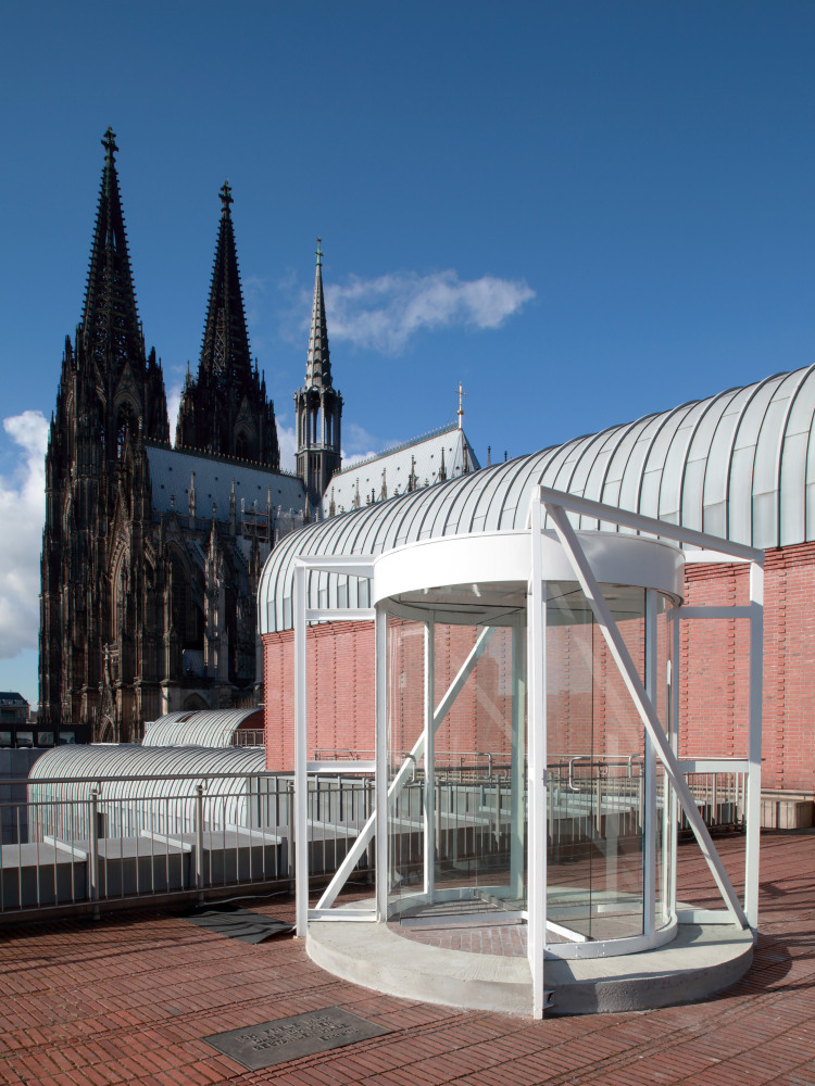 Installation view of sculpture by Oscar Tuazon