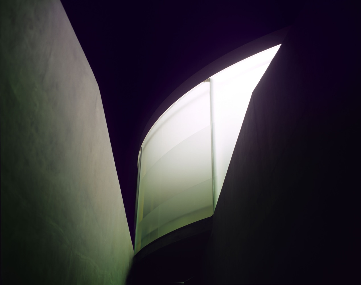 Installation view of living art installation by Doug Aitken