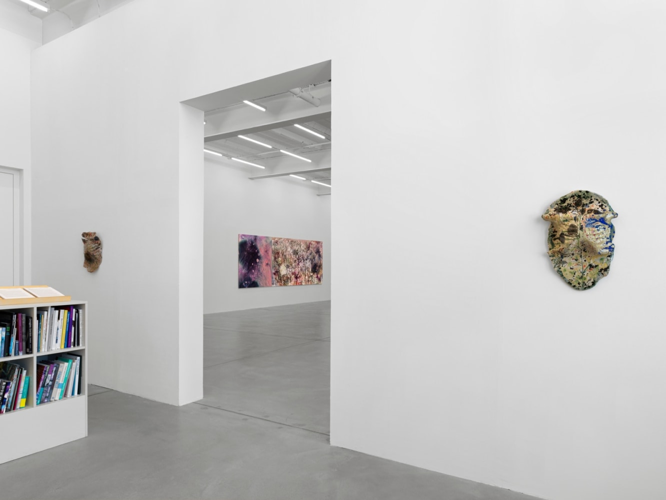 Exhibition View, Sam Falls, Galerie Eva Presenhuber, Zurich, 2021