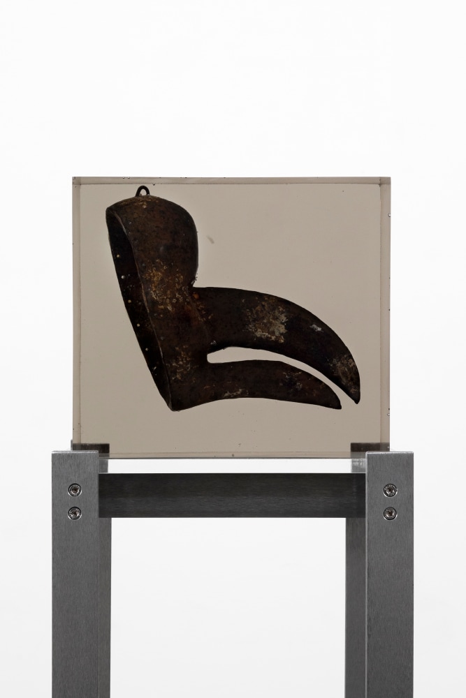 MATTHEW ANGELO HARRISON
Prey
2024
Wooden figure, polyurethane resin, steel, acrylic
Sculpture 23 x 26.5 x 16 cm / 9 x 10 3/8 x 6 1/4 in
Pedestal 112 x 21 x 29.5 cm / 44 1/8 x 8 1/4 x 11 5/8 in
HARRI60080