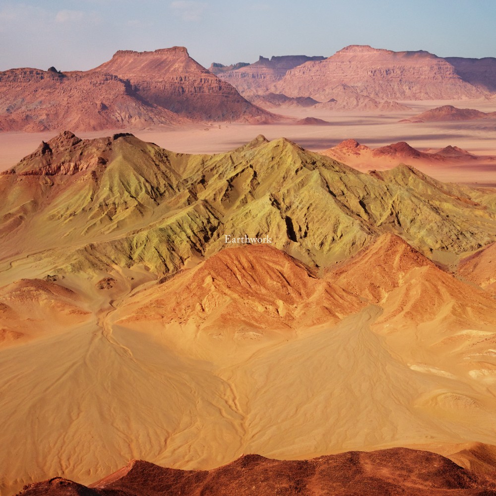 Circular lightbox sculpture by Doug Aitken, Earthwork: Aperture series 2019 Chromogenic transparency on acrylic in aluminum lightbox with LEDs ø 117.5 x 19 cm / ø 46 1/4 x 7 1/2 in