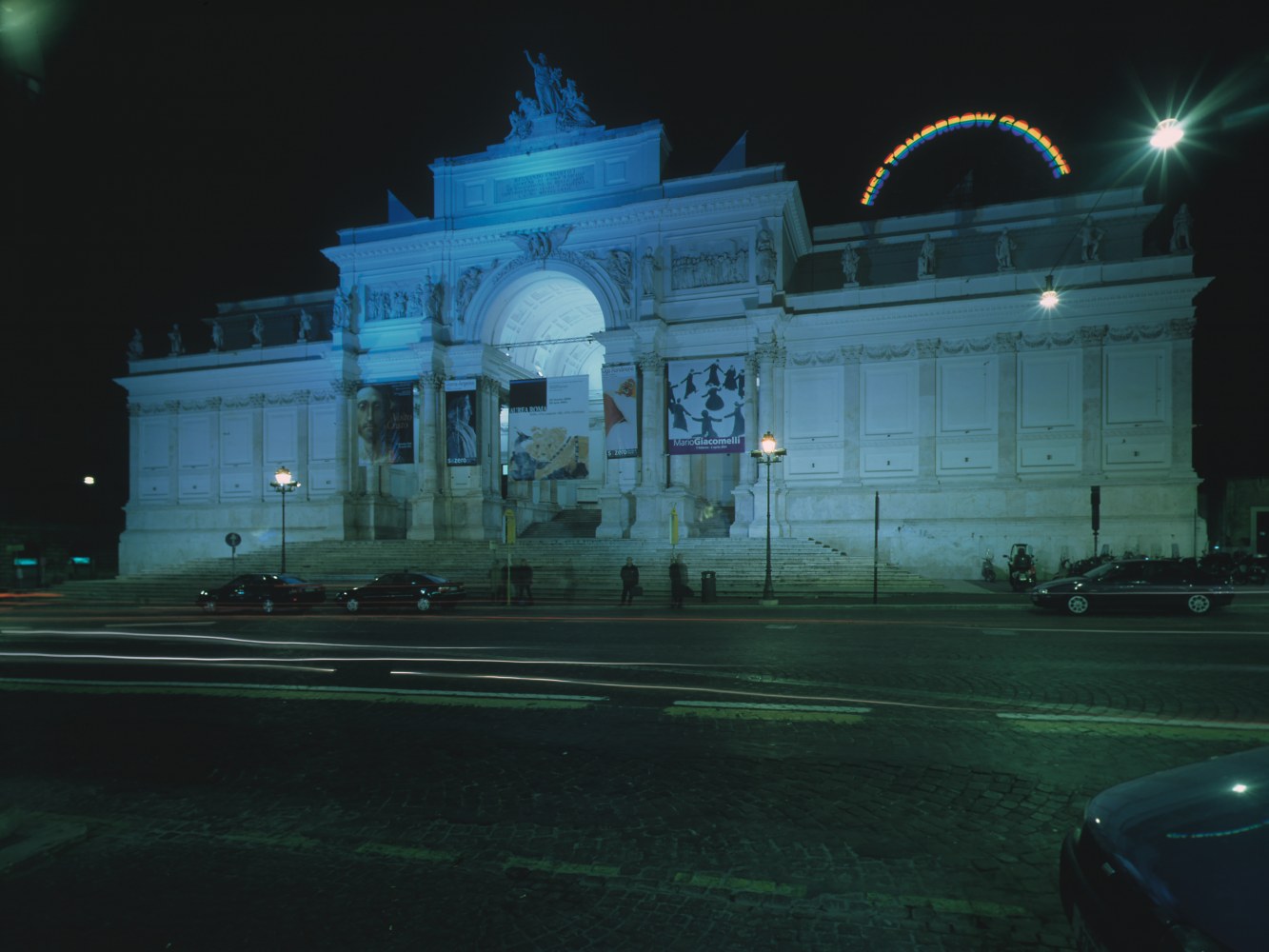 Installation view of sculpture by Ugo Rondinone