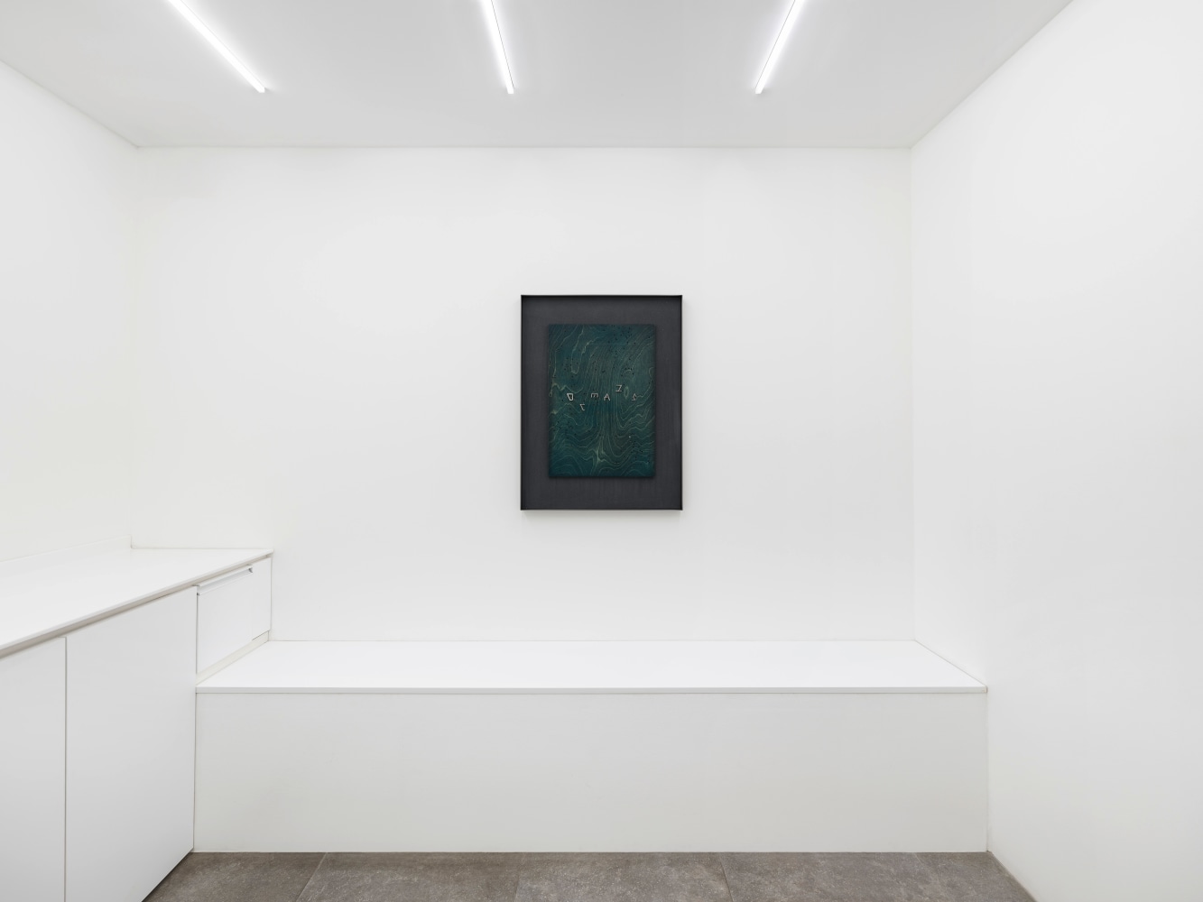 Installation view, Martin Boyce, Celestial Snowdrops, Galerie Eva Presenhuber x P21, Seoul, 2024