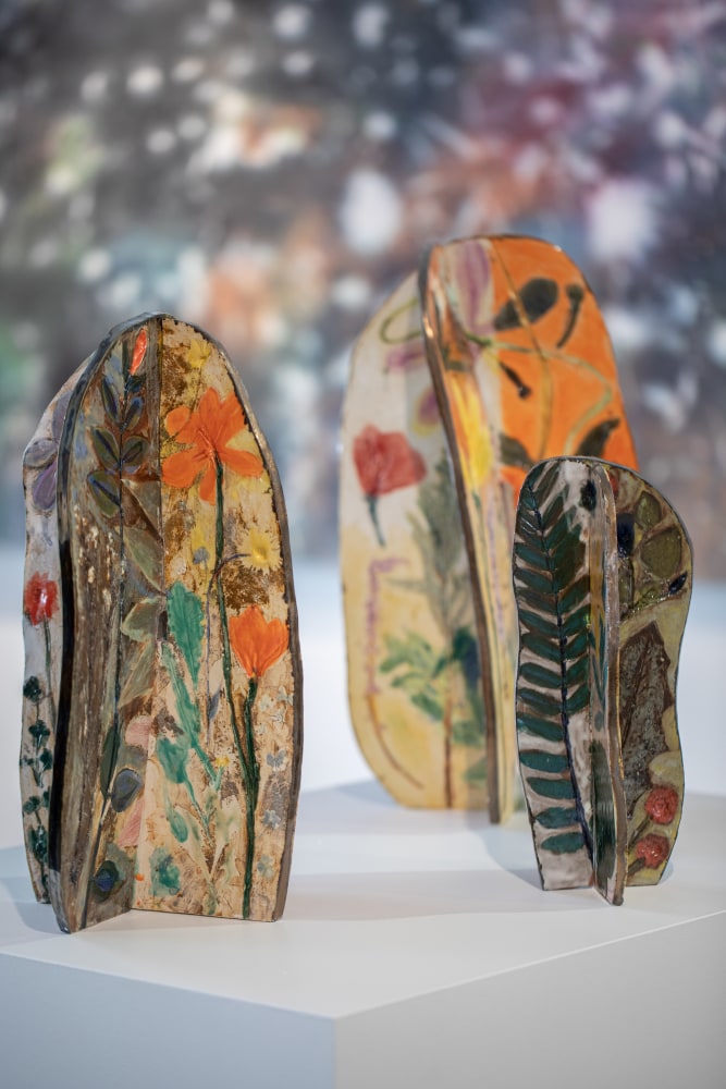 Installation view, Jean-Marie Appriou, Sam Falls, Shara Hughes, Galerie 75 Faubourg, Paris, 2021