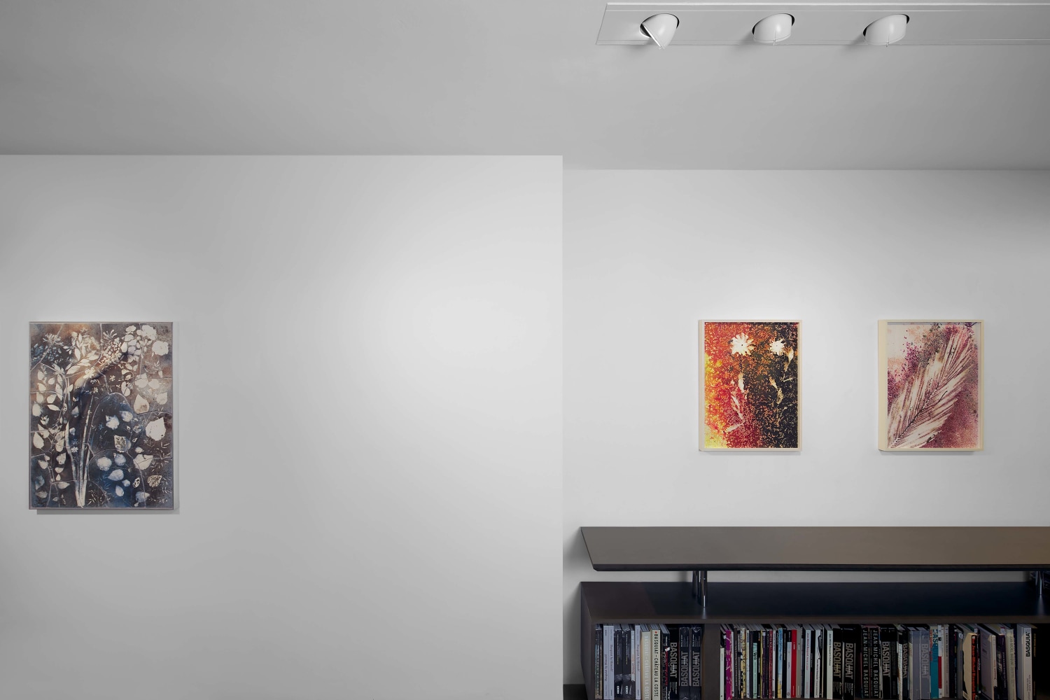 Installation view, Jean-Marie Appriou, Sam Falls, Shara Hughes, Galerie Eva Presenhuber at 75 Faubourg, Paris, 2021