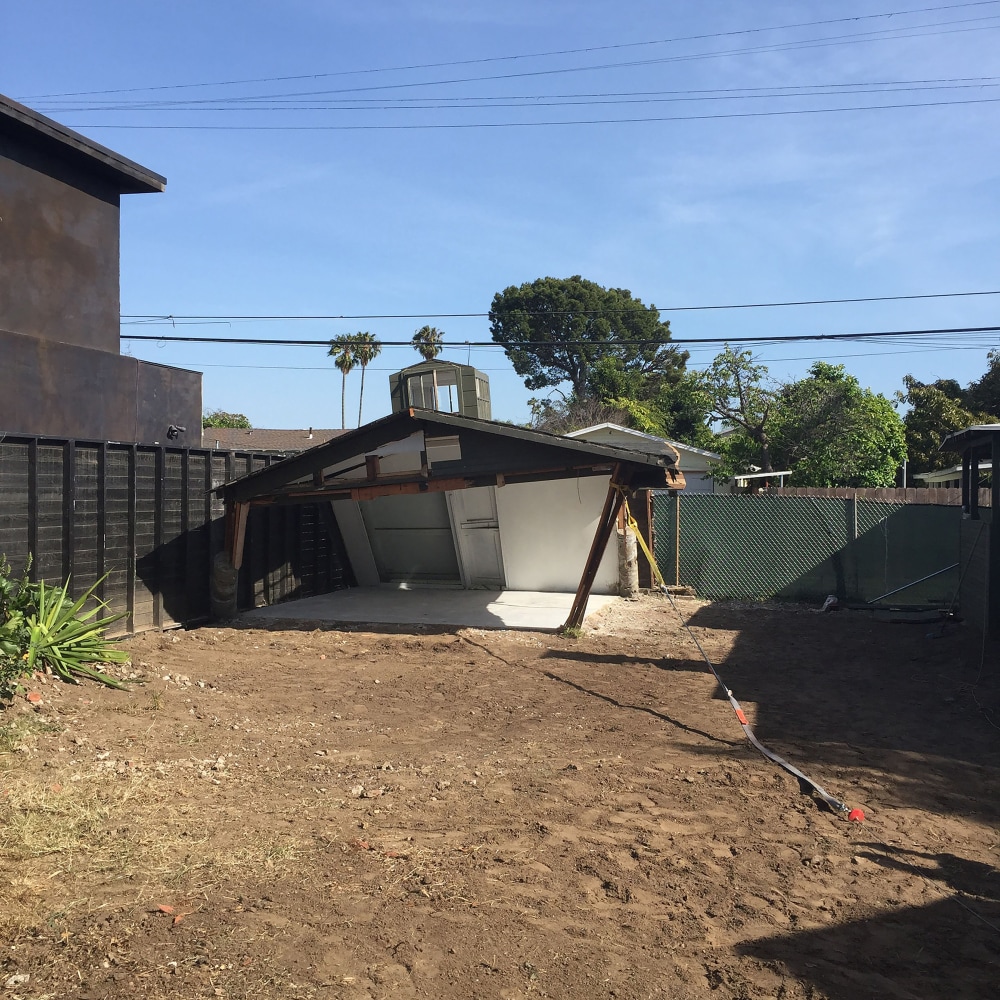 Installation view of sculpture by Oscar Tuazon