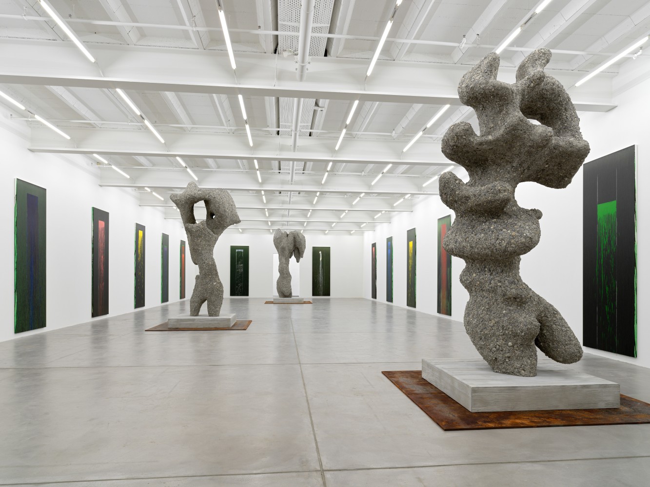 Installation view, Pat Steir and Ugo Rondinone,&amp;nbsp;waterfalls &amp;amp; clouds, Galerie Eva Presenhuber, Maag Areal, Zurich, 2021