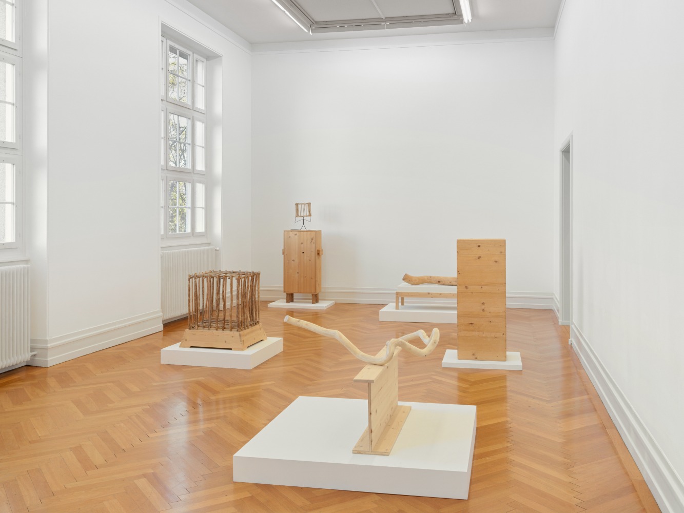 Installation view of sculptures and paintings by Jean-Frédéric Schnyder