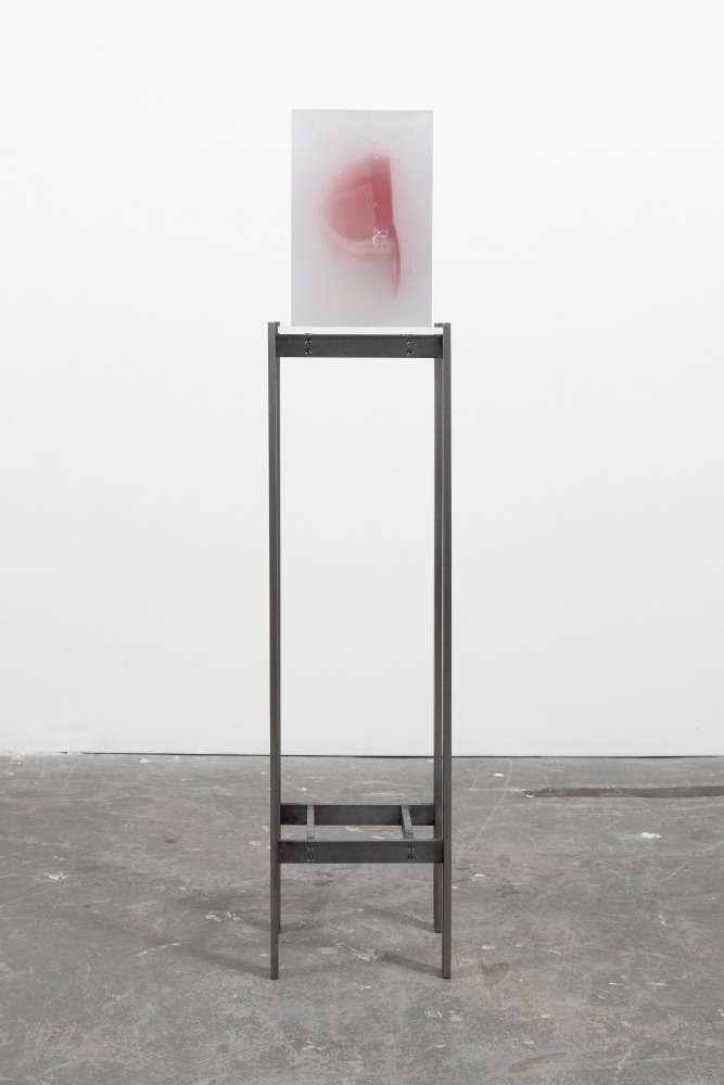 Fog of American Ghosts

2024

Sculpture 37 x 23 x 25 cm / 14 1/2 x 9 x 9 7/8 in

Pedestal 112 x 27.5 x 25.5 cm / 44 x 10 7/8 x 10 in

&amp;copy; Matthew Angelo Harrison