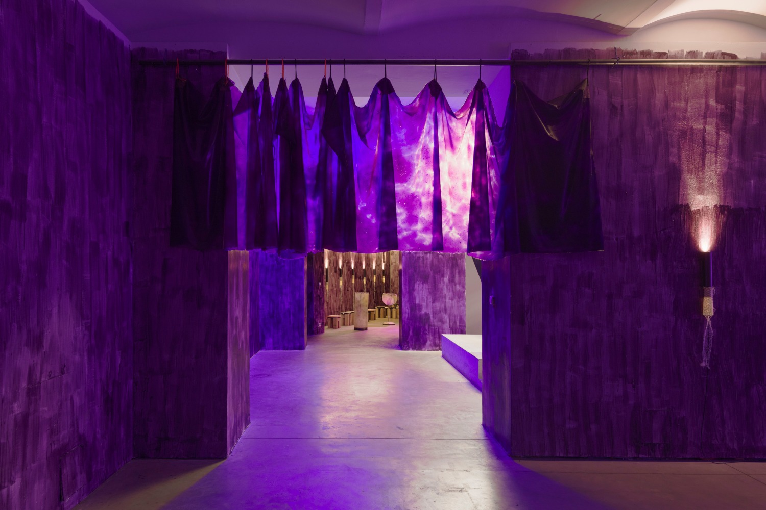 Installation view, Liesl Raff, Liaison, Franz-Josefs-Kai 3, Vienna, 2023