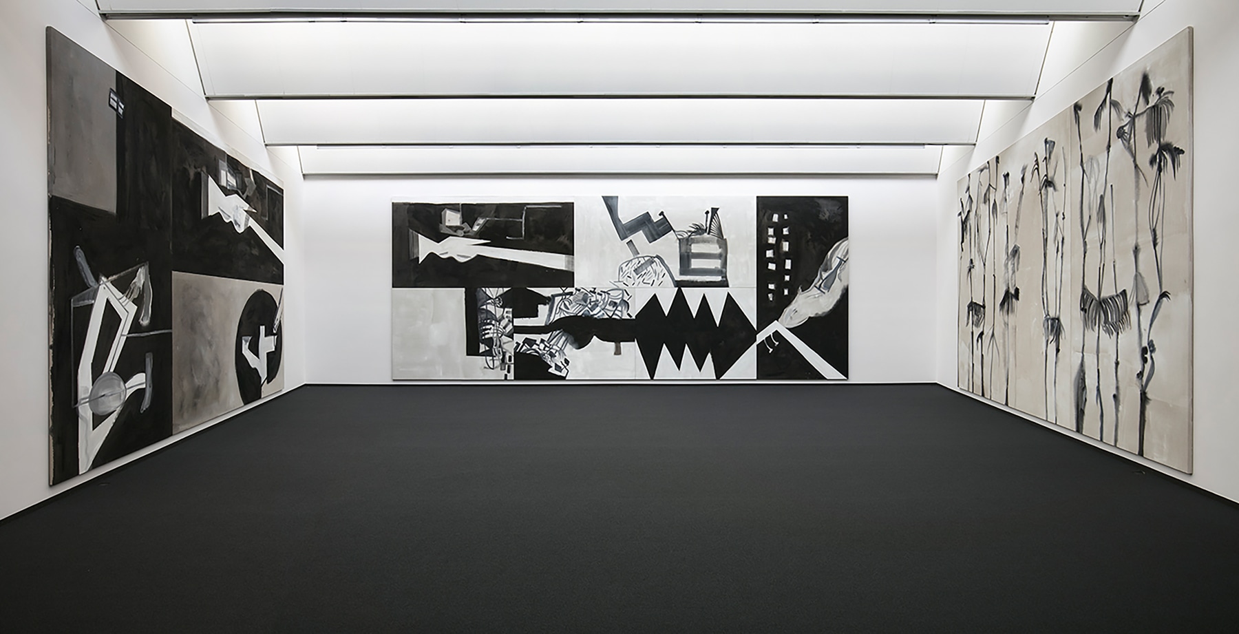Installation view of paintings ans drawings by Tobias Pils