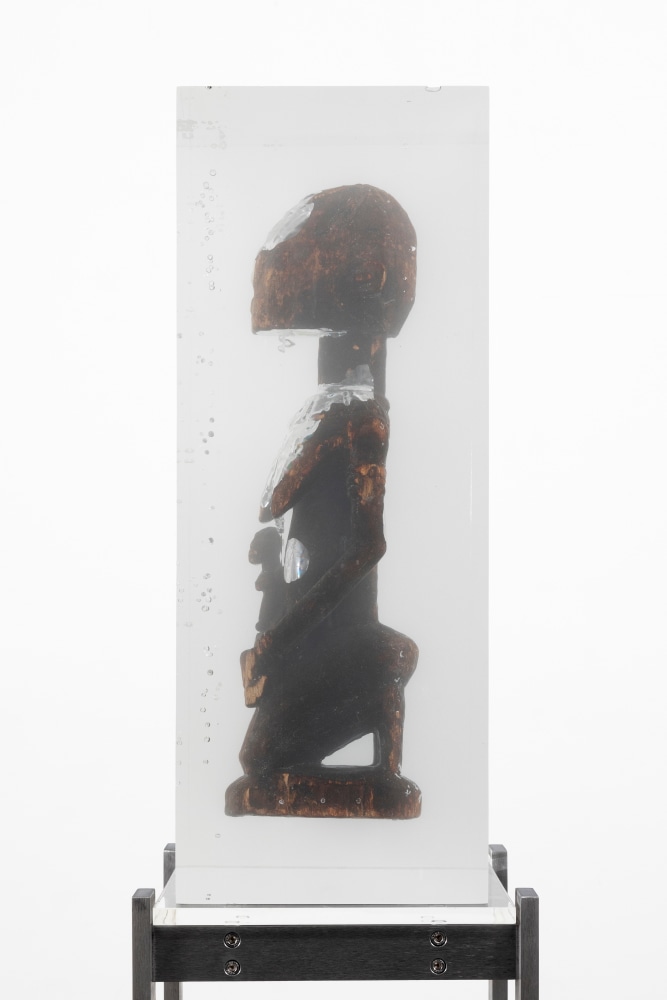 MATTHEW ANGELO HARRISON
Mother Still Holds You
2024
Wooden figure, polyurethane resin, steel, acrylic
Sculpture 56 x 24.5 x 21 cm / 22 x 9 5/8 x 8 1/4 in
Pedestal 112 x 27.5 x 27.5 cm / 44 1/8 x 10 7/8 x 10 7/8 in
HARRI60090