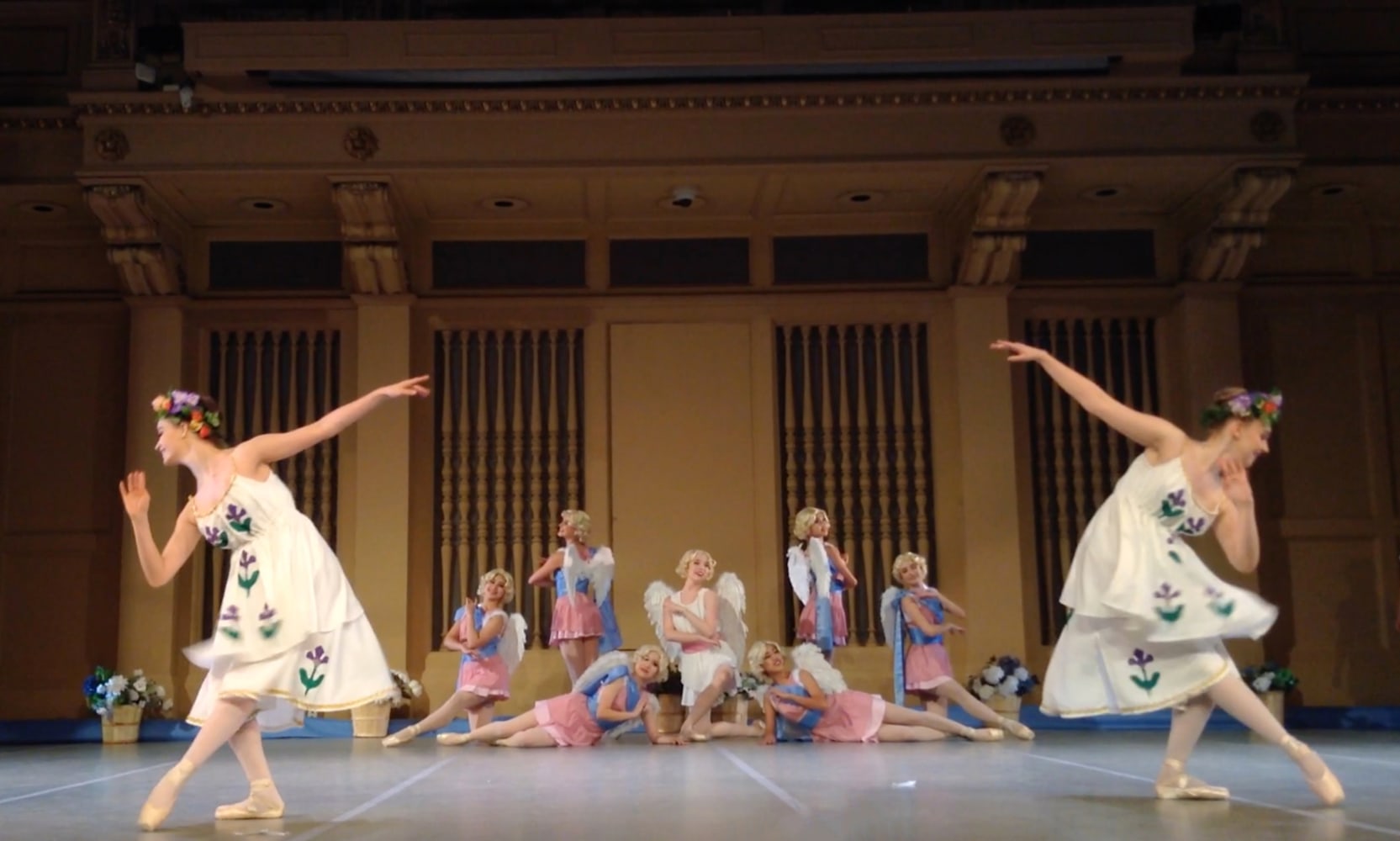 Performance of Ballet dancers