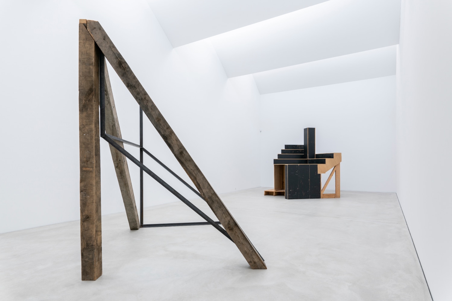 installation view oscar tuazon winterthur