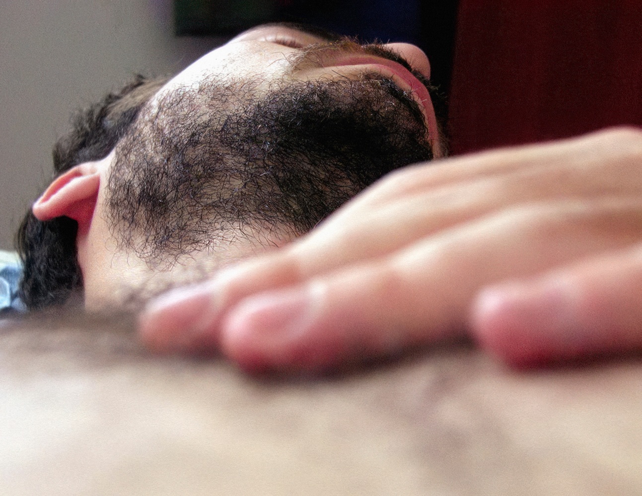 Steven Shearer

Manscape

2025

UV print on canvas; framed

Unique

Image 237 x 308.5 cm / 93 3/8 x 121 1/2 in

Frame 239.5 x 311 cm / 94 3/8 x 122 1/2 in