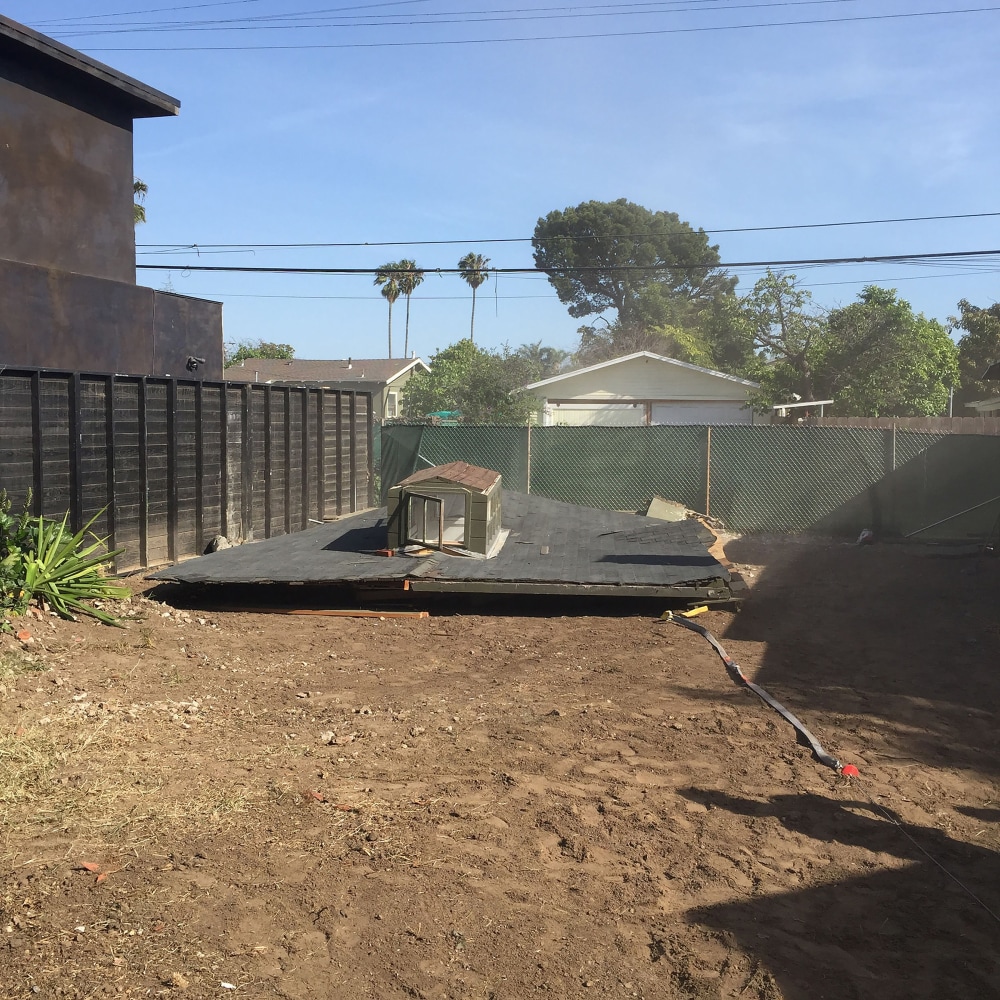 Installation view of sculpture by Oscar Tuazon