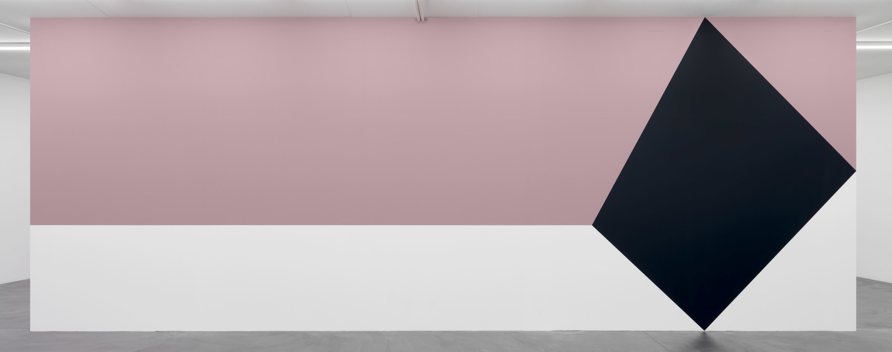 Wall painting by Angela Bulloch