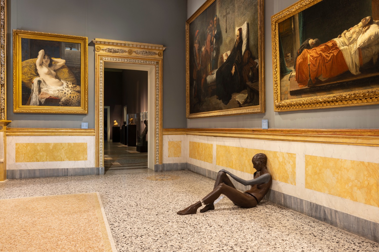 Installation view, Ugo Rondinone, terrone, Galleria d&amp;#39;Arte Moderna, Milan, 2025