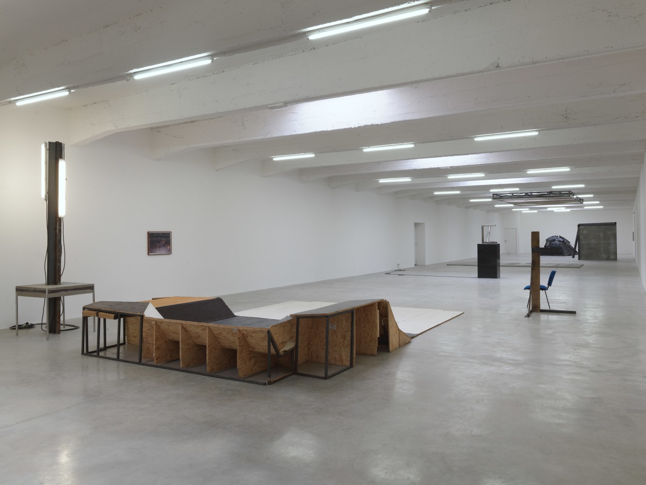 Installation view of sculptures by Oscar Tuazon