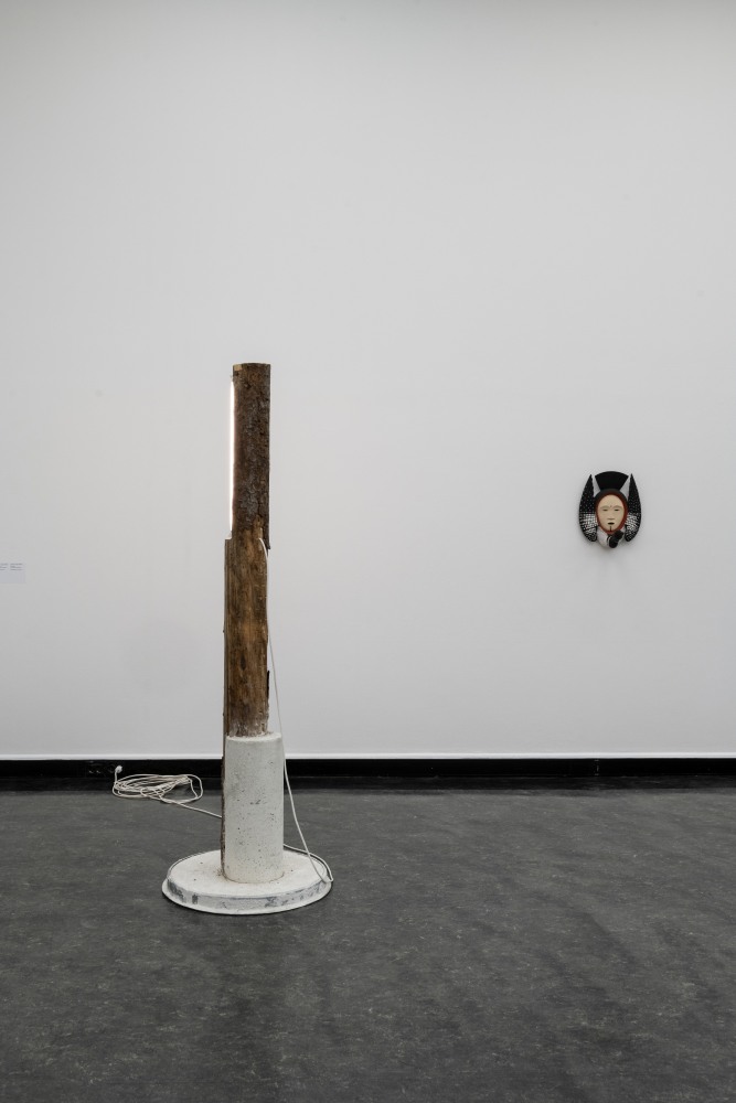 installation view oscar tuazon bergen