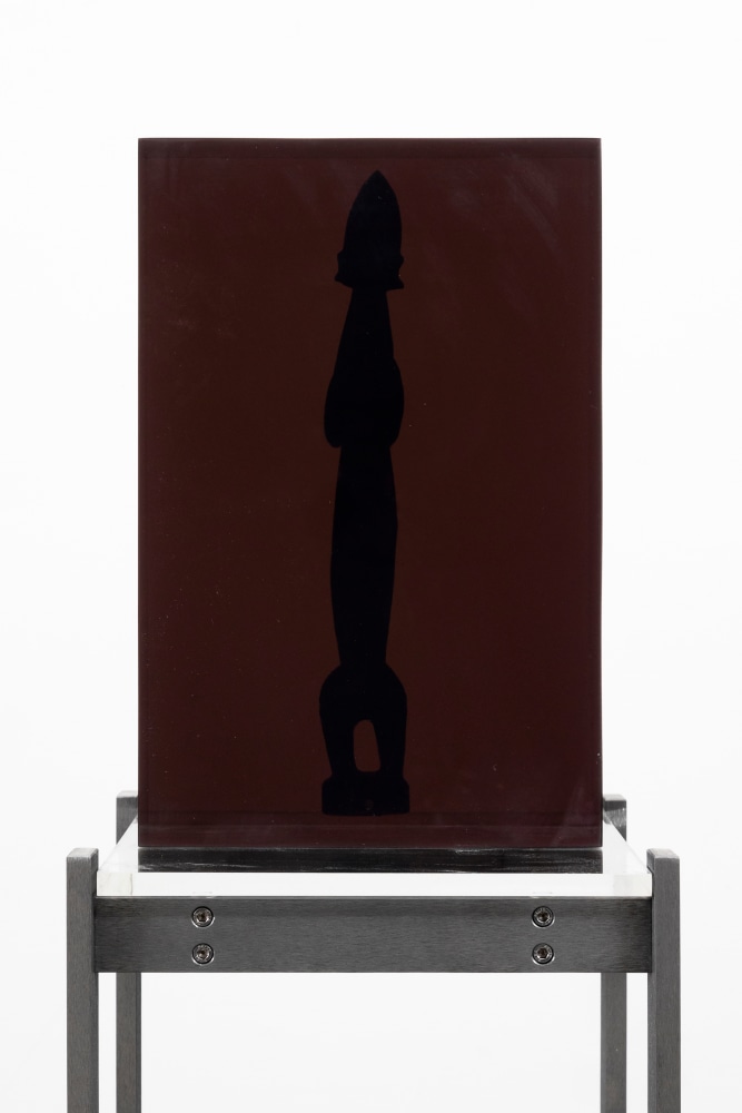 MATTHEW ANGELO HARRISON
Silenced
2024
Wooden figure, polyurethane resin, steel, acrylic
Sculpture 38 x 12 x 25 cm / 15 x 4 3/4 x 9 7/8 in
Pedestal 112 x 30.5 x 31.5 cm / 44 1/8 x 12 x 12 3/8 in
HARRI60088