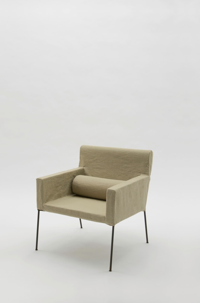 FRANZ WEST

Club Chair (Clubfauteuil)
1998/1999
Metal, wood, foam, linen
Approx.&amp;nbsp; 90 x 75 x 80 cm / 35 3/8 x 29 1/2 x 31 1/2 in
WEST 36706