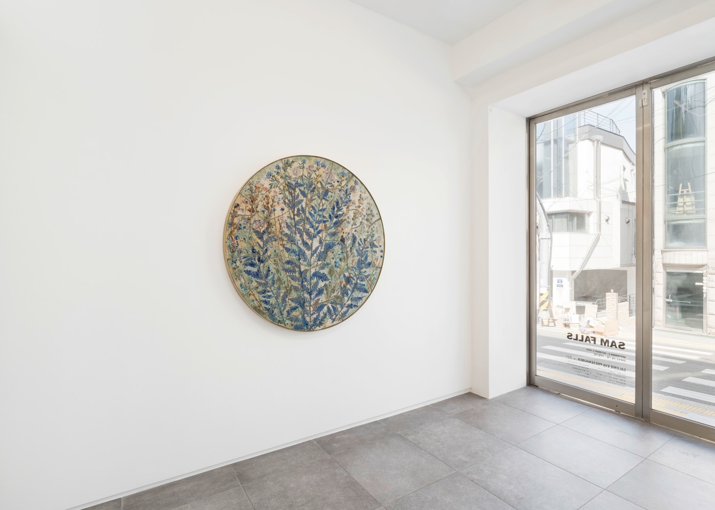 Installation view, Sam Falls, Galerie Eva Presenhuber x P21, Seoul, 2024