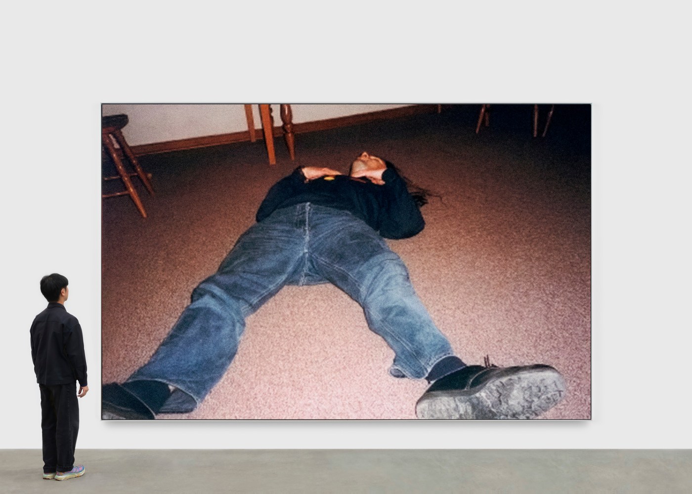 Carpet Layer

2025

UV print on canvas; framed

Unique

Image 262.5 x 405 cm / 103 3/8 x 159 1/2 in

Frame 265.5 x 408 cm / 104 1/2 x 160 5/8 in

&amp;copy; Steven Shearer