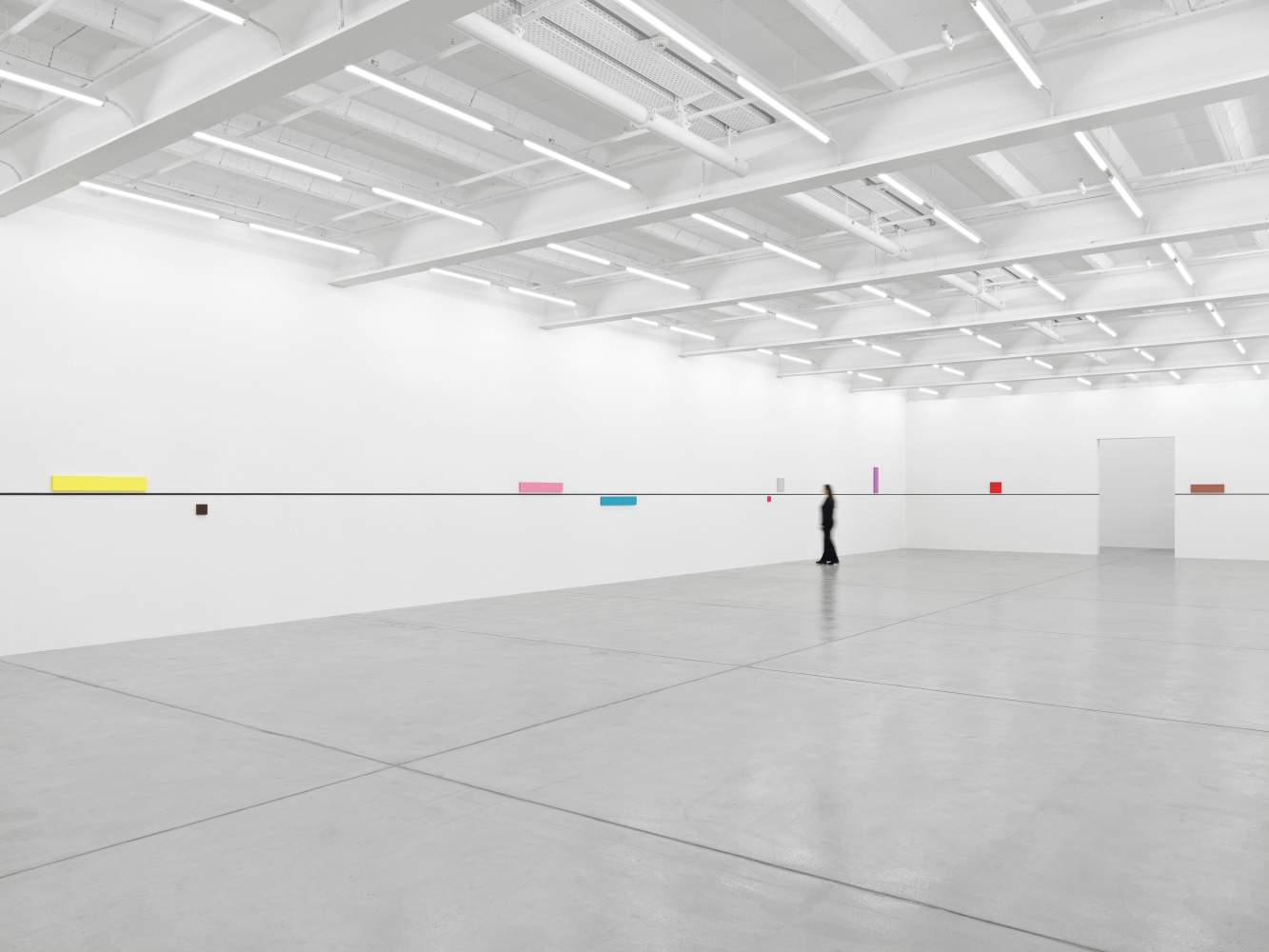 Installation view, Gerwald Rockenschaub, bass+ (re)modification, Galerie Eva Presenhuber, Maag Areal, Zurich, 2024