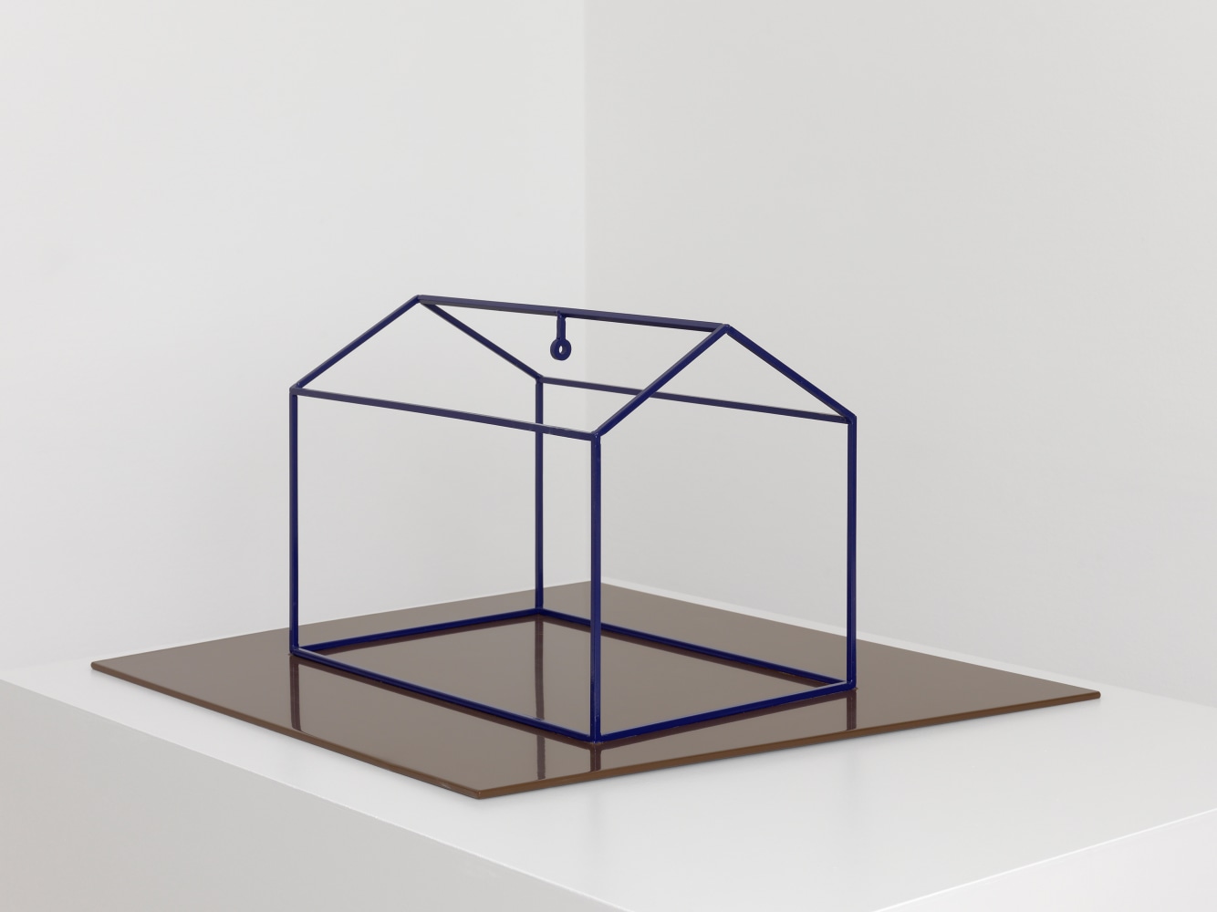 SCULPTURE BY Valentin Carron