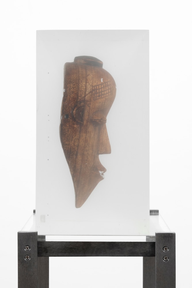 MATTHEW ANGELO HARRISON
Patient Descent
2024
Wooden figure, polyurethane resin, steel, acrylic
Sculpture 41 x 22 x 30 cm / 16 1/8 x 8 5/8 x 11 3/4 in
Pedestal 112 x 30.5 x 33 cm / 44 x 12 x 13 in
HARRI60085