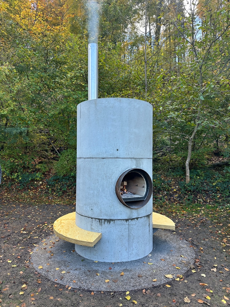 Installation view, Oscar Tuazon, Light House, Art Flow, Baden, 2025