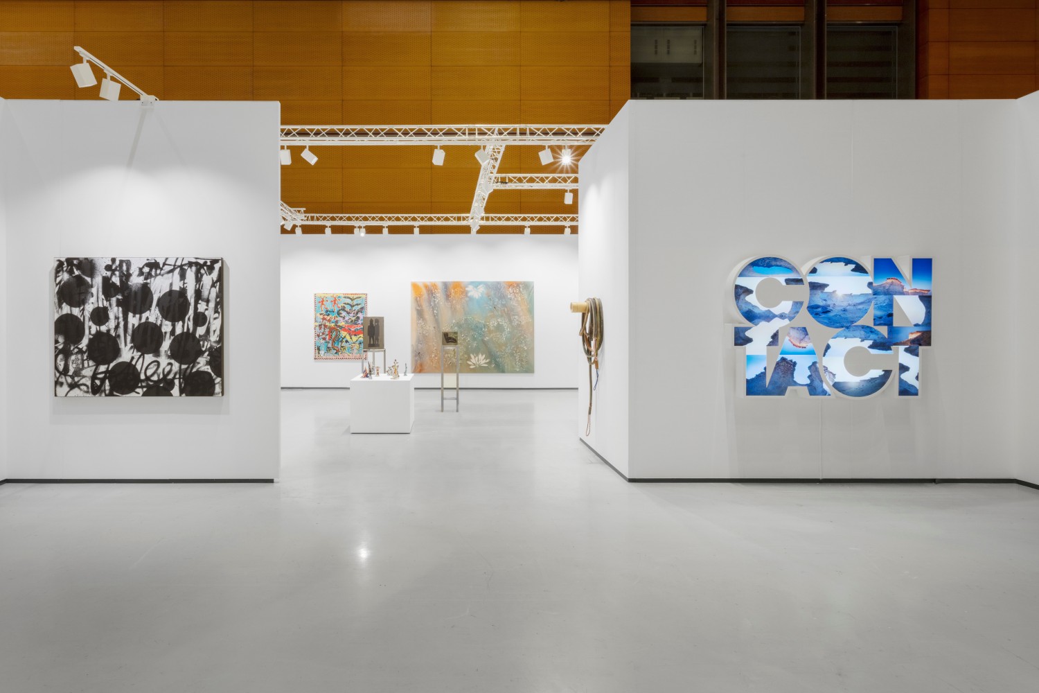 Installation view, Galerie Eva Presenhuber, Frieze Seoul, Seoul, 2024