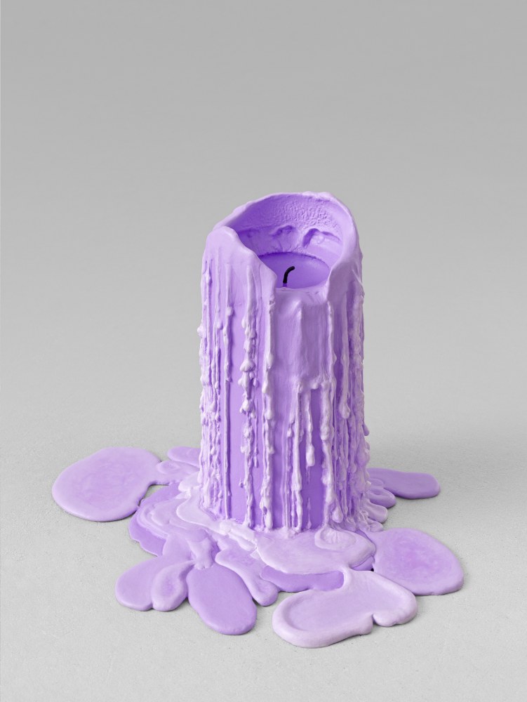 UGO RONDINONE

&amp;nbsp;

still.life. (light violet candle)

2013

Cast bronze, lead paint

Unique

17 x 22 x 19.5 cm / 6 5/8 x 8 5/8 x 7 5/8 in

RONDI48063