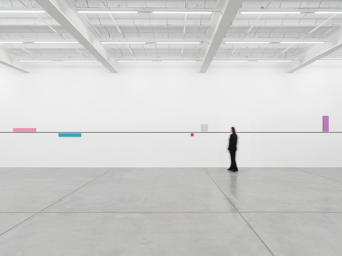 Installation view, Gerwald Rockenschaub, bass+ (re)modification, Galerie Eva Presenhuber, Maag Areal, Zurich, 2024