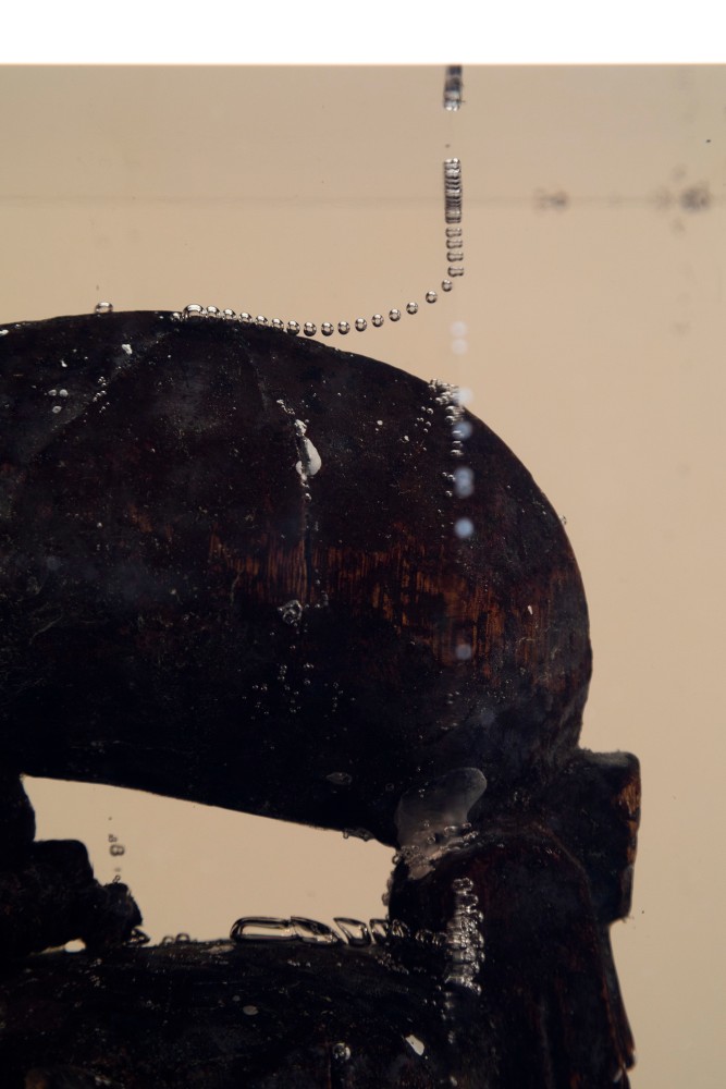 MATTHEW ANGELO HARRISON
Last Breath
2024
Wooden figure, polyurethane resin, steel, acrylic
Sculpture 61 x 28 x 28 cm / 24 x 11 x 11 in
Pedestal 102 x 33.5 x 30.5 cm / 40 1/8 x 13 1/4 x 12 in
HARRI60081