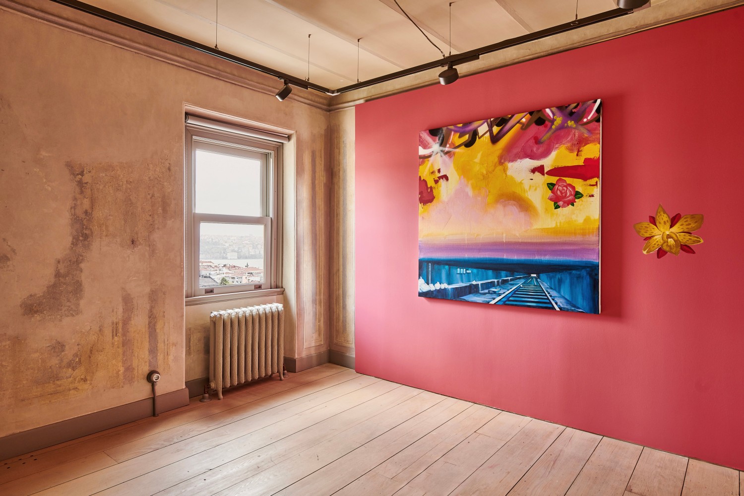 Installation view, Chris Daze Ellis - People and Places,&amp;nbsp;Sevil Dolmaci,&amp;nbsp;İstanbul, 2023. Image courtesy of Sevil Dolmaci.