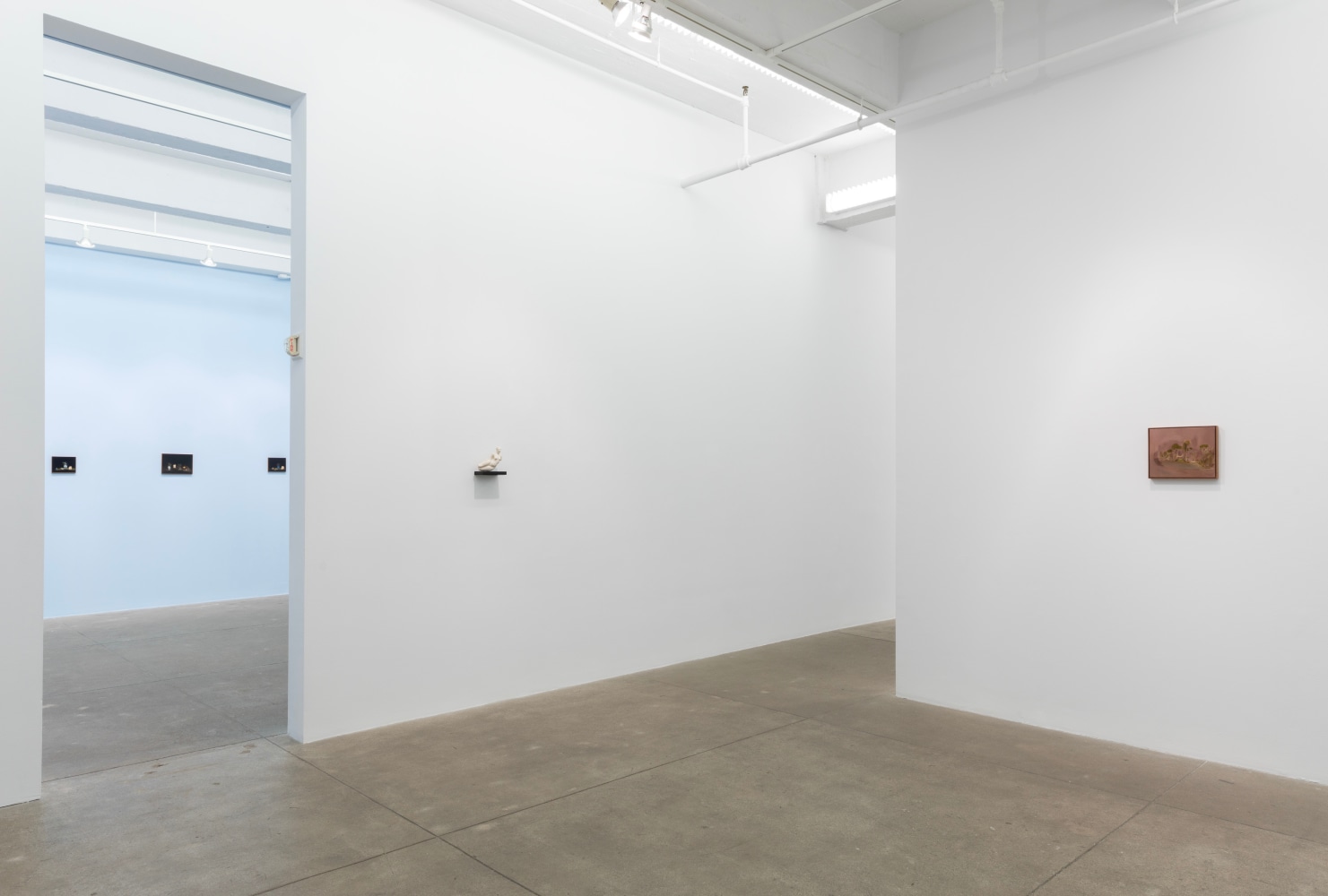 Sanam Khatibi, An hour before the Devil fell install 5