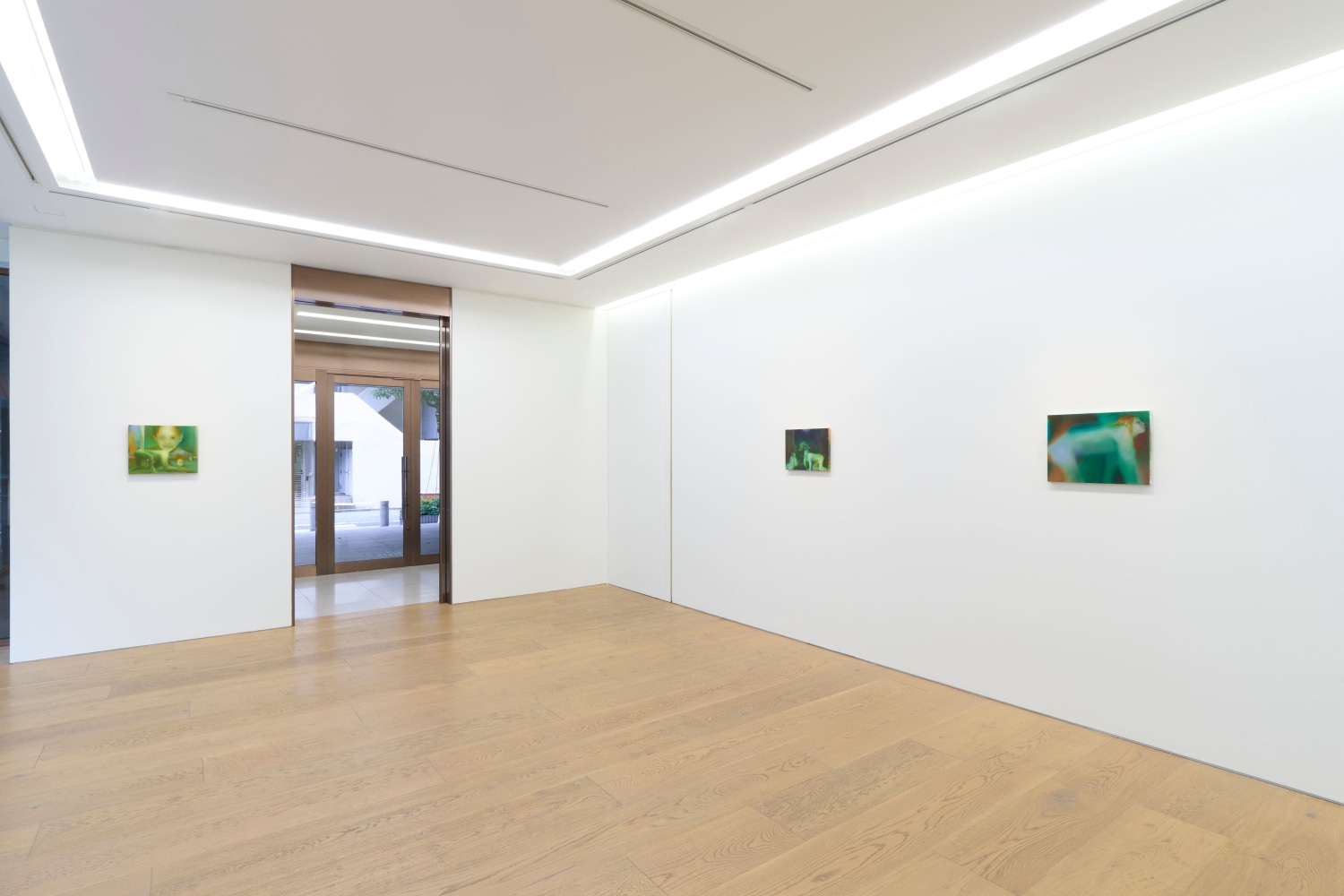 Head Games (Installation View) Courtesy Perrotin, Photographed by Osamu Sakamoto.