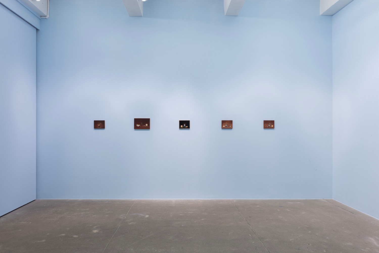 Sanam Khatibi, An hour before the Devil fell install 8