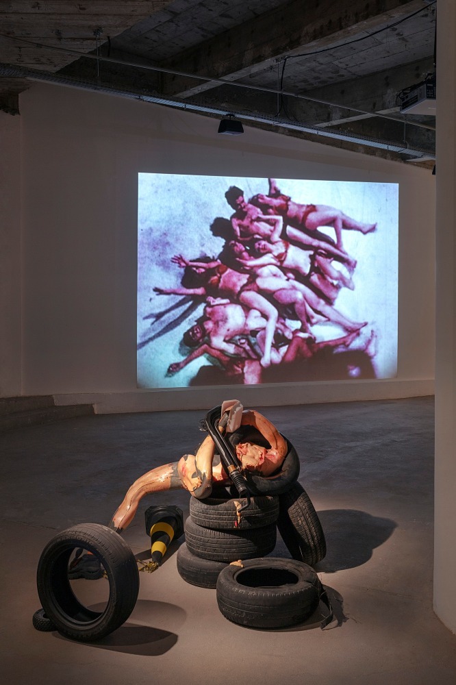 Body-House: Dialogues between Carolee Schneemann, Diego Bianchi and M&amp;aacute;rcia Falc&amp;atilde;o, Pivo Art and Research, S&amp;atilde;o Paulo, April 6 &amp;ndash; July 7, 2024. Courtesy of Piv&amp;ocirc;, S&amp;atilde;o Paulo. Photo: Everton Ballardin.