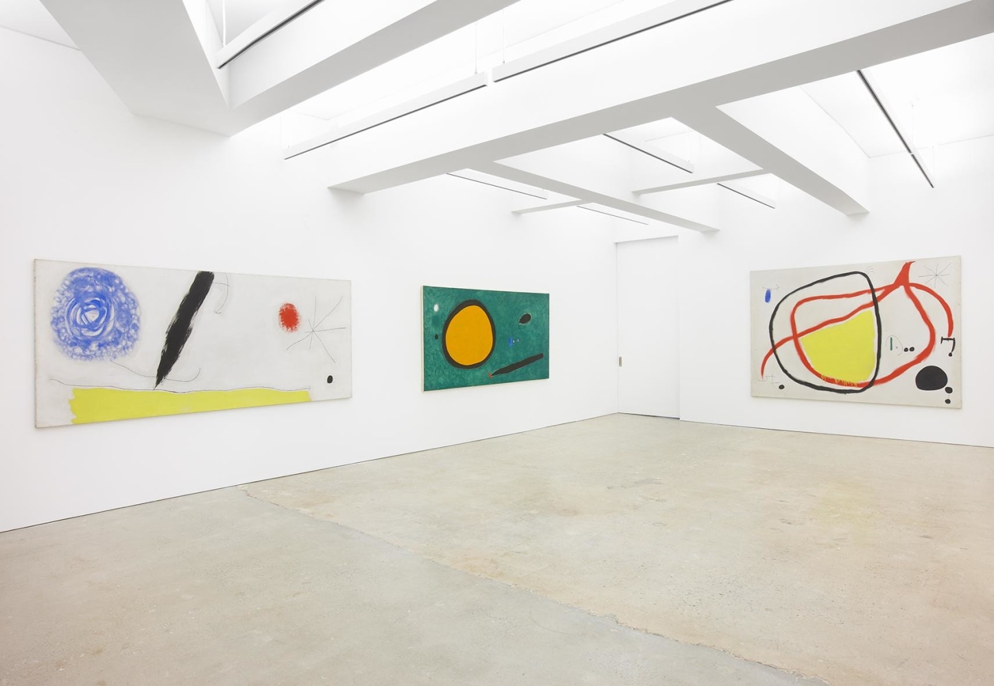 Nahmad Contemporary, Joan Miro, Oiseaux dans L'espace Installation View 7