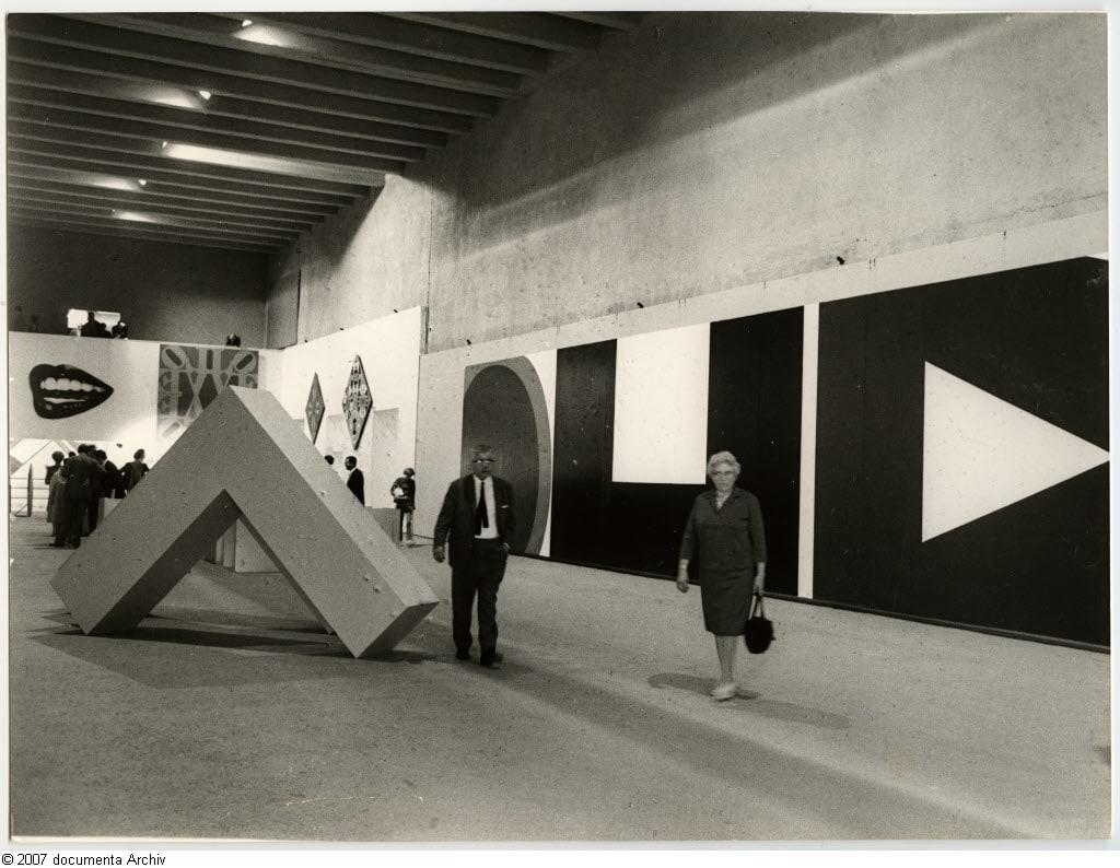 Documenta IV