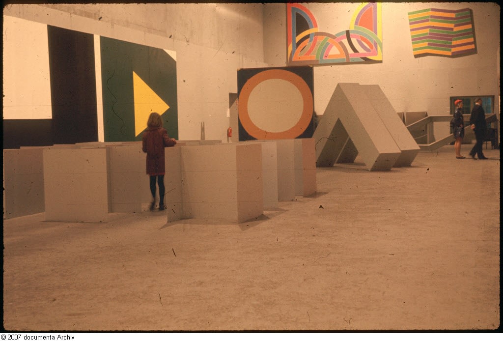 Documenta IV