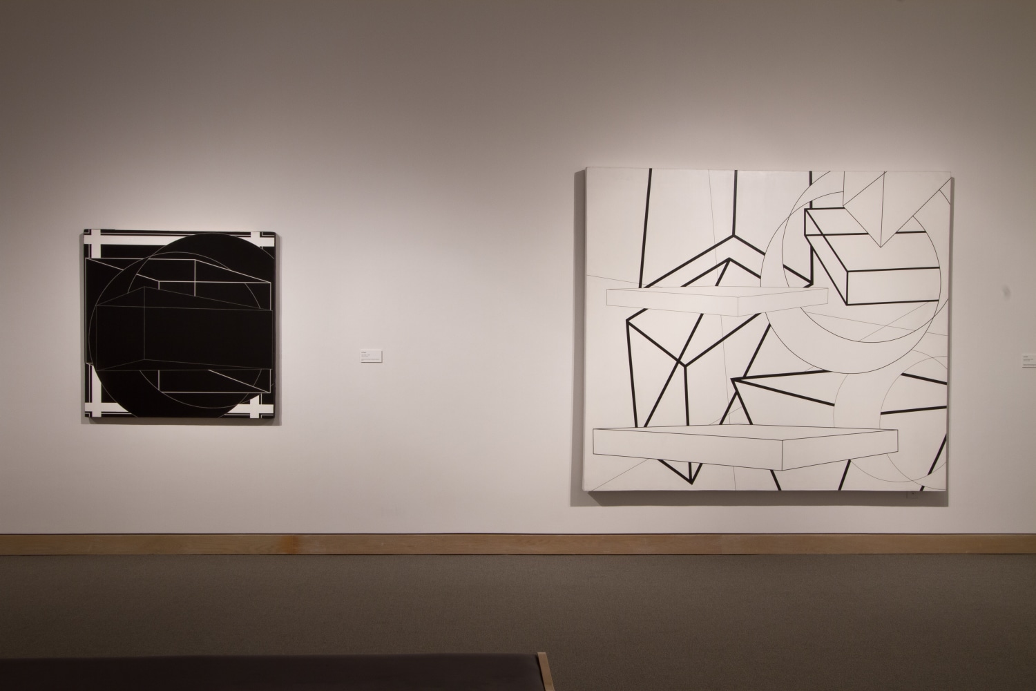 Al Held &amp; Robert Mangold: B/W &amp; Color