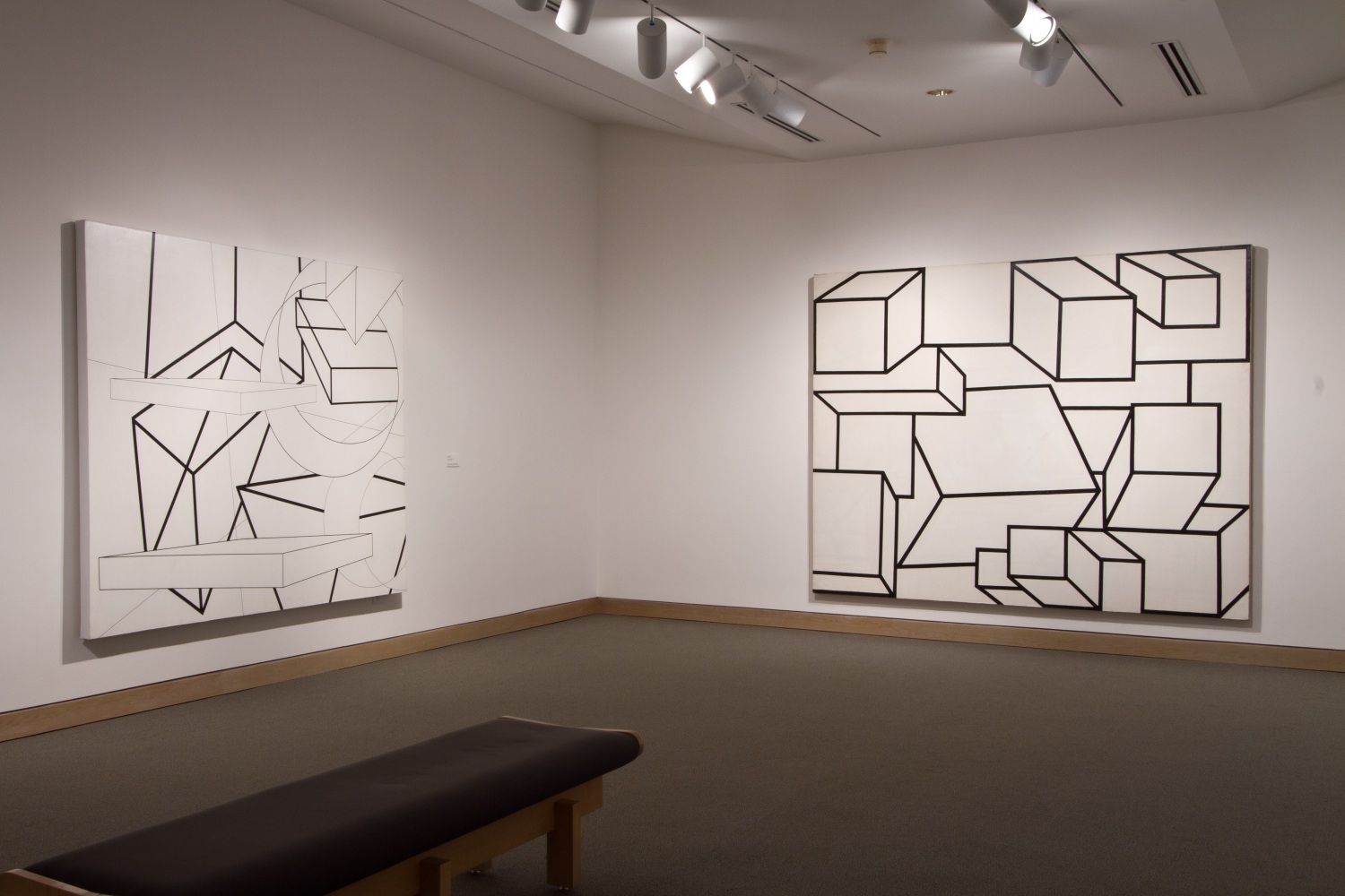 Al Held &amp; Robert Mangold: B/W &amp; Color