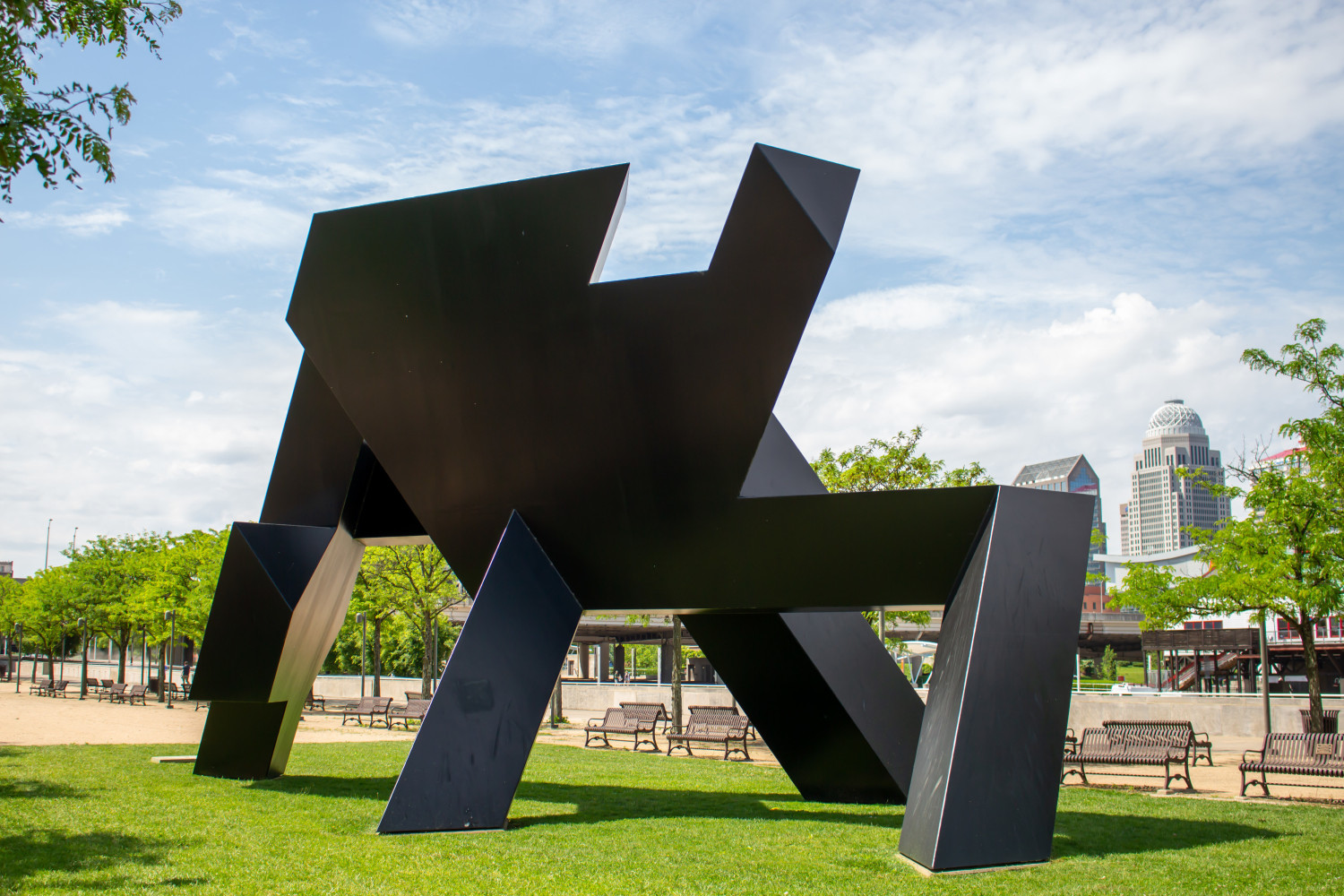 Steel, painted black
22 ft. 8 in. &amp;times; 24 ft. &amp;times; 43 ft. 11 in. (6.91 &amp;times; 7.32 &amp;times; 13.39 m), edition 2/3
Kentucky Performing Arts Foundation, Louisville