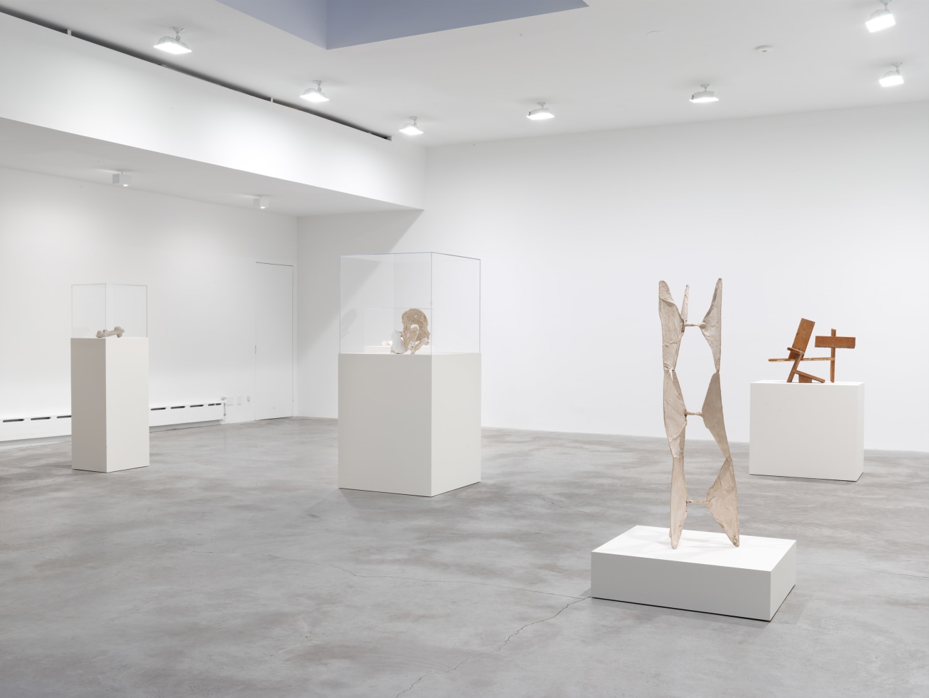 Jackson Pollock and Tony Smith: Sculpture